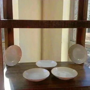 5 Vintage Simplicity Gold by Royal Devon Coupe Soup Bowls